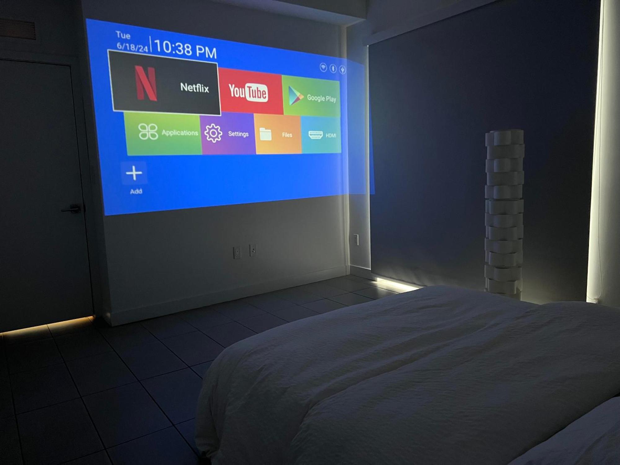 Master Bed Room In Calle Ocho Маями Екстериор снимка